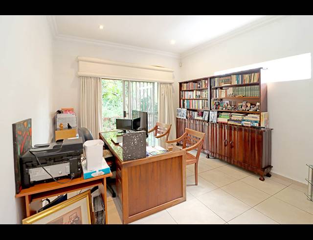3 BEDROOM FREEHOLD FOR SALE IN HIGHLANDS NORTH